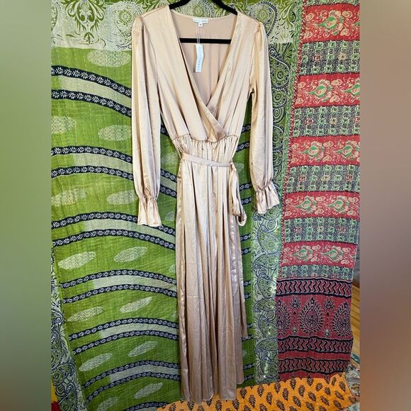 NWT Baltic Born Champange Holly Satin Maxi Dress Size Medium - Picture 4 of 16